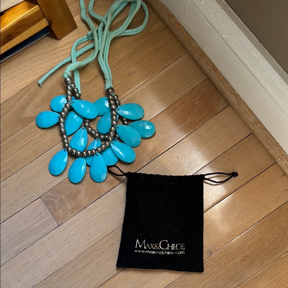 Max & Chloe Turquoise Necklace with Silver Accents